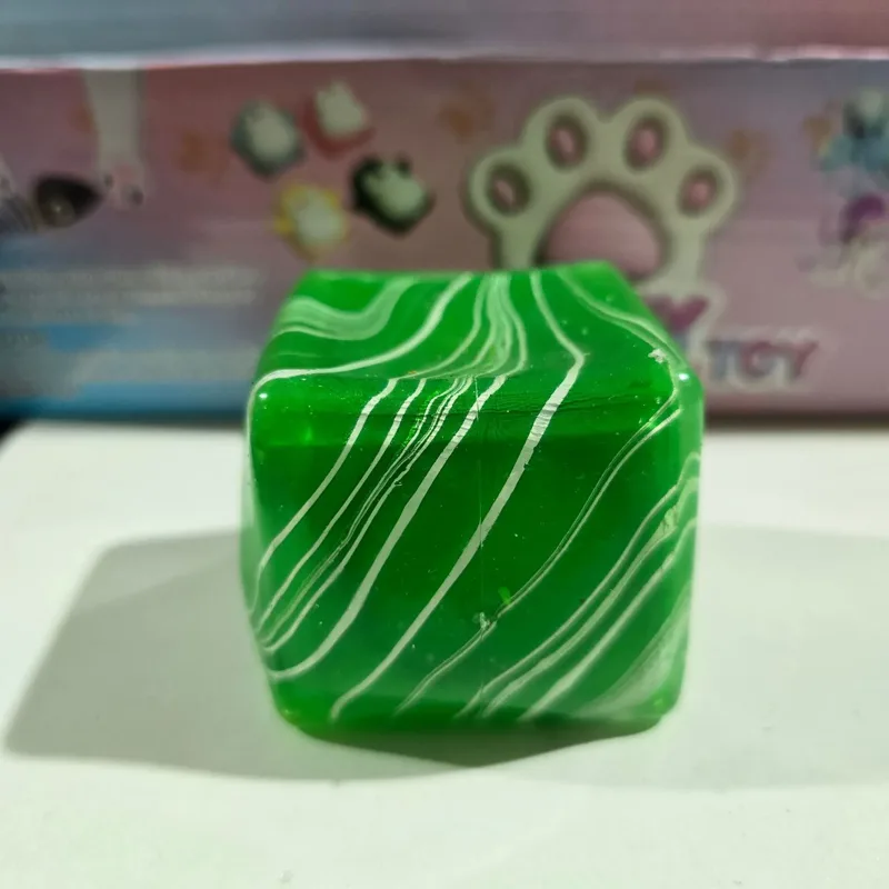 Fließende Eiswürfel, zum Quets – Fidget Cube Original Bewertung und Preis